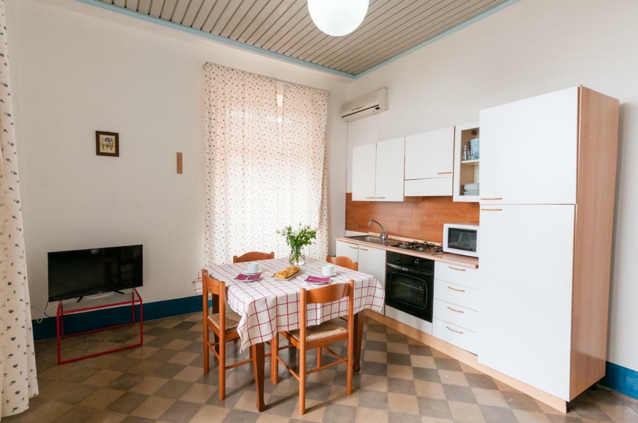 Al Villino Sunset, In Villa Con Piscina Ed Idromassaggio SantʼAlfio Zewnętrze zdjęcie